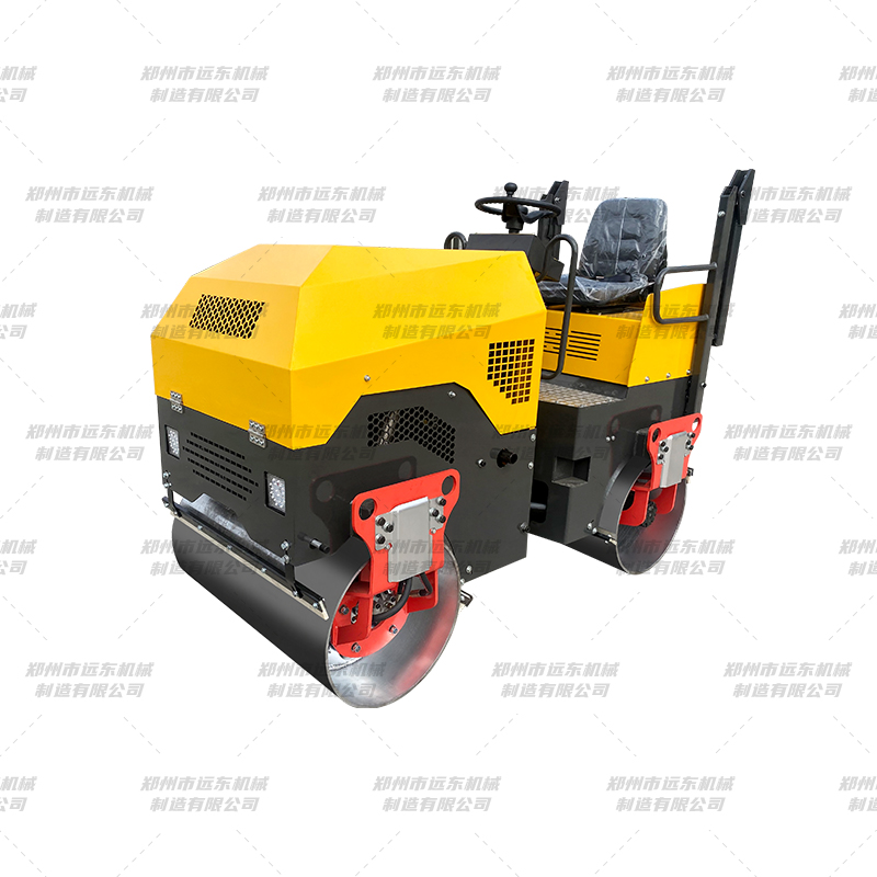 FVR1000 座驾式压路机(图1)